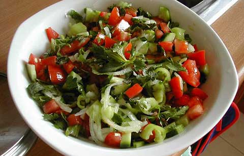 iftarda salata